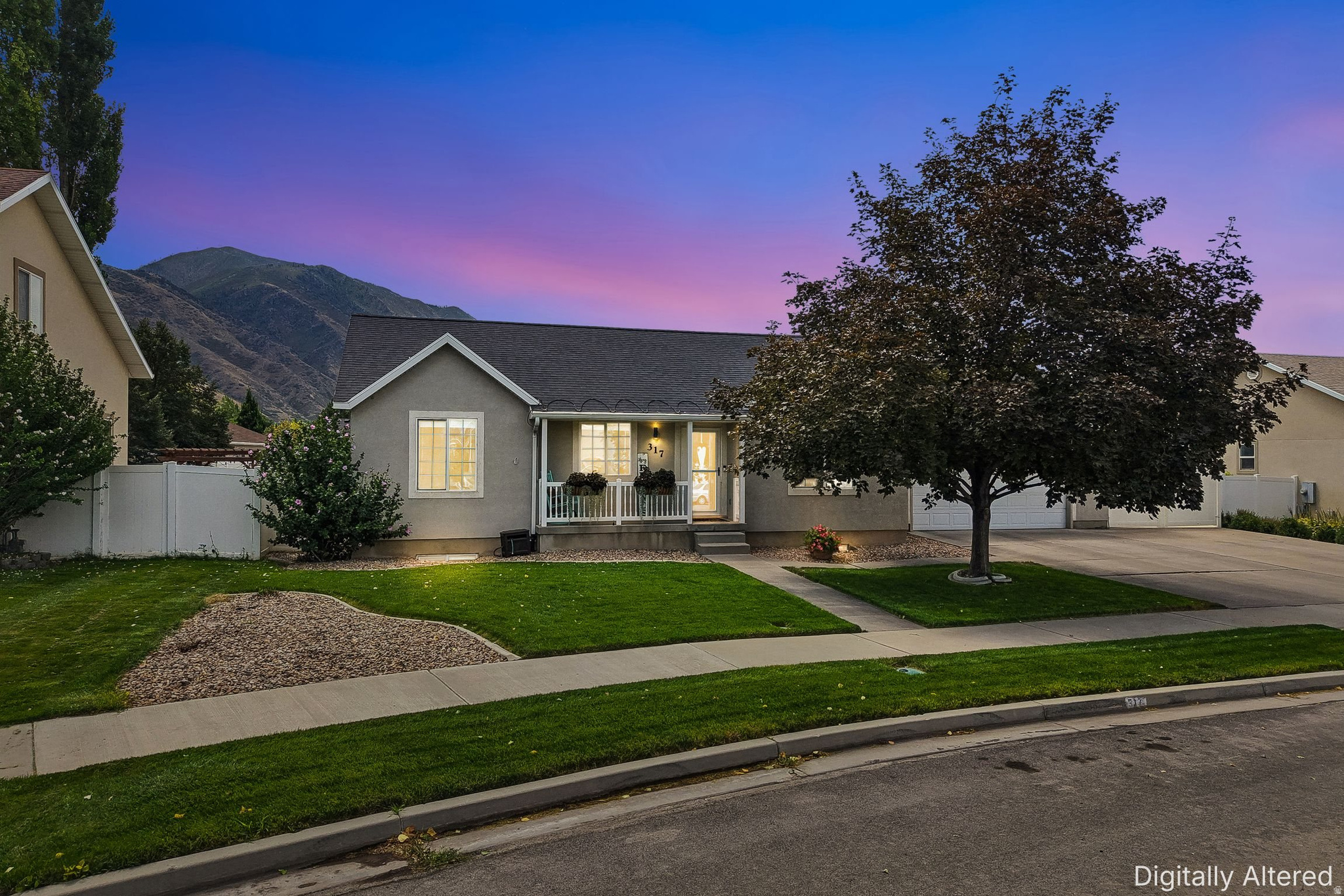 317 W 1500 S, Payson, UT 84651 — photo 1