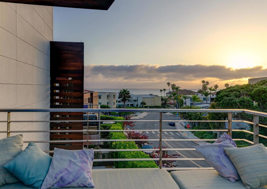 435 Ravina, La Jolla, CA 92037 — photo 1