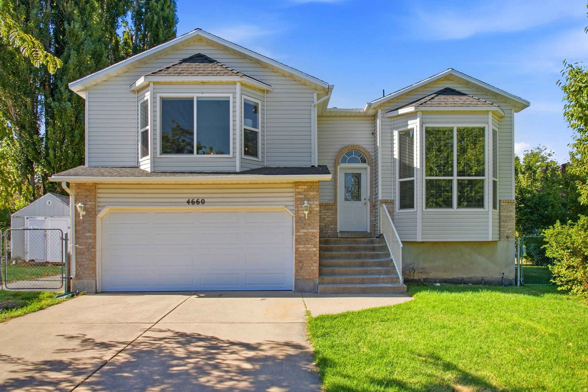 4660 S 1025 E, South Ogden, UT 84403 — photo 1