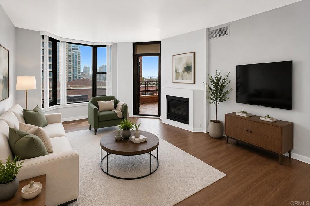 500 W Harbor Drive 716, San Diego, CA 92101 — photo 1