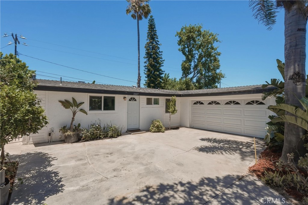 2107 Pomona, Costa Mesa, CA 92627 — photo 1