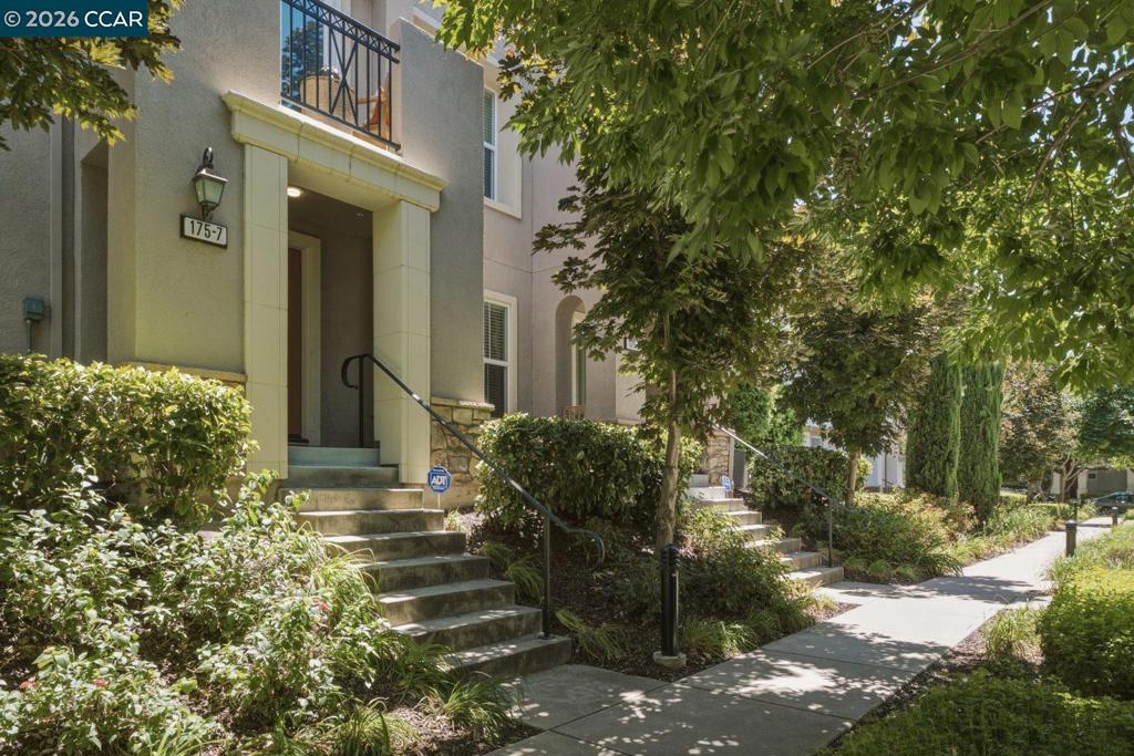 175 Selby Ln 7, Livermore, CA 94551 — photo 1