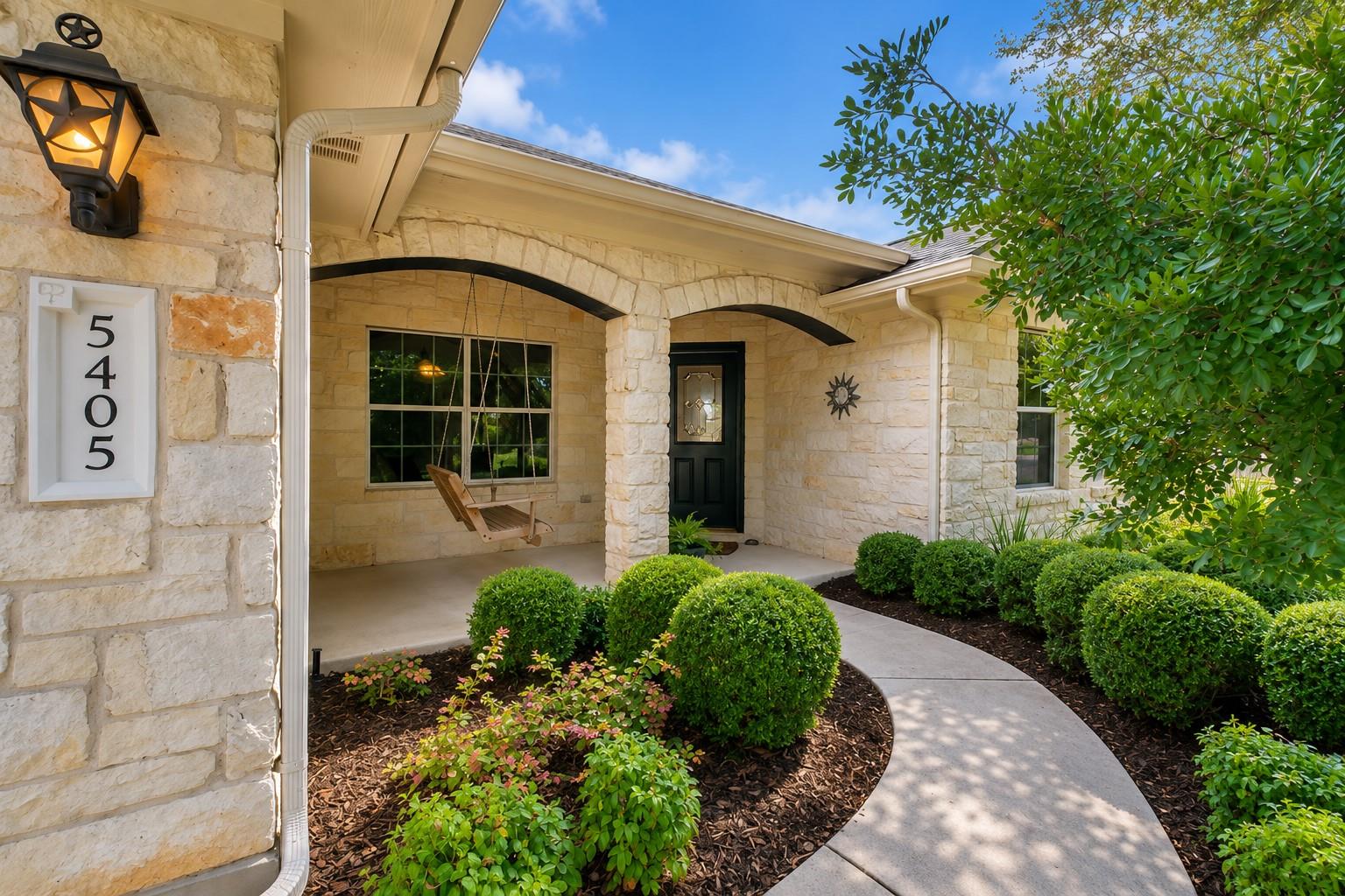 5405 Korth, Austin, TX 78749 — photo 1
