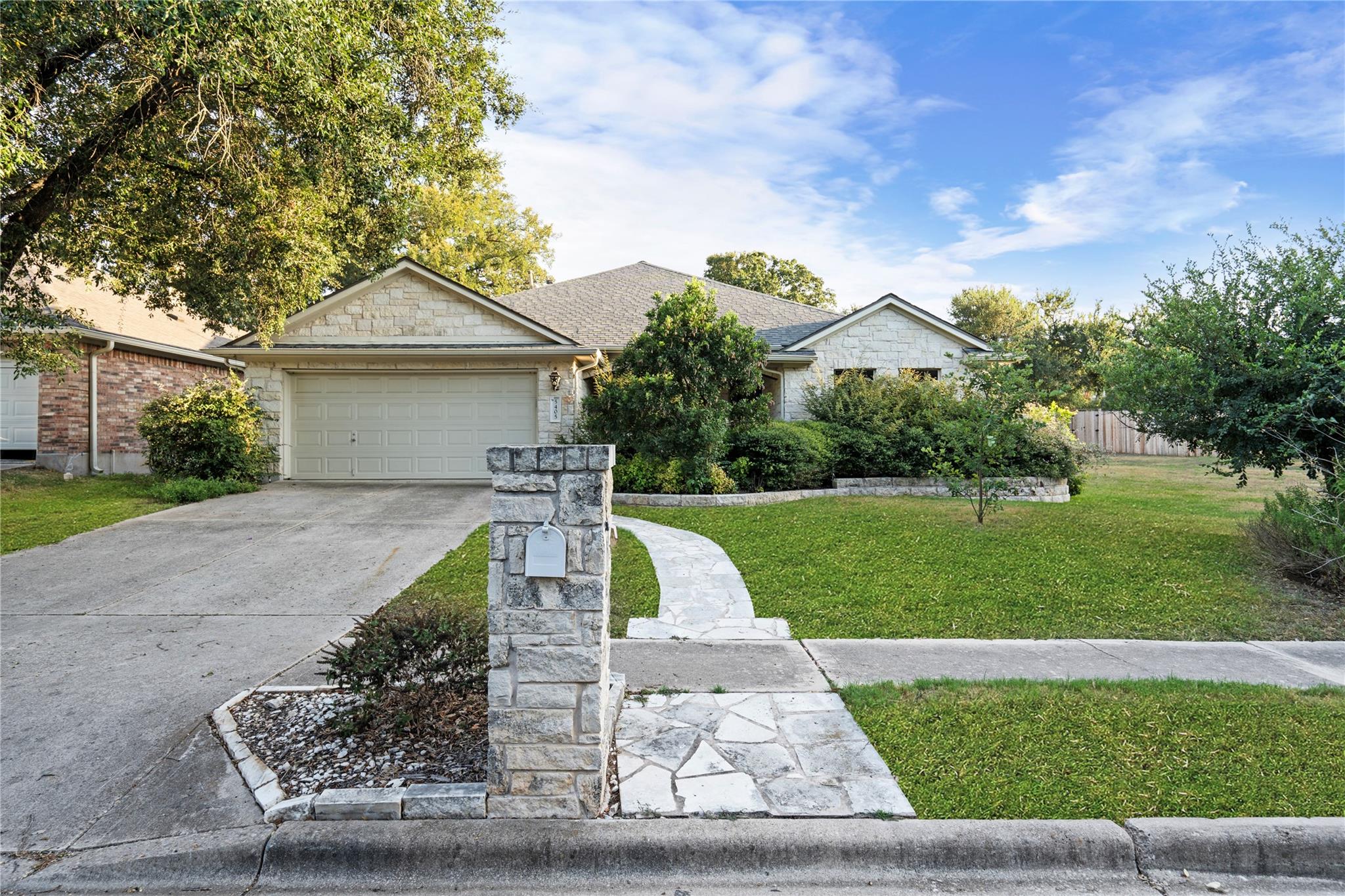 5405  Korth Dr, Austin, TX 78749 — photo 1