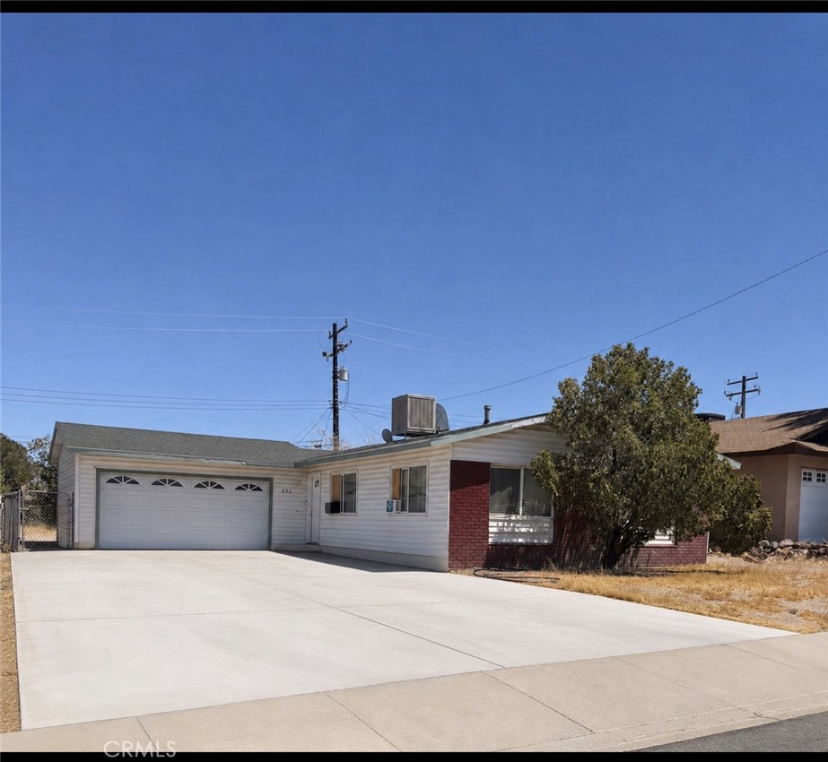 321 Date Ave., Barstow, CA 92311 — photo 1