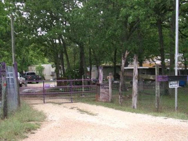 386 Hidden Oaks, Elgin, TX 78621 — photo 1