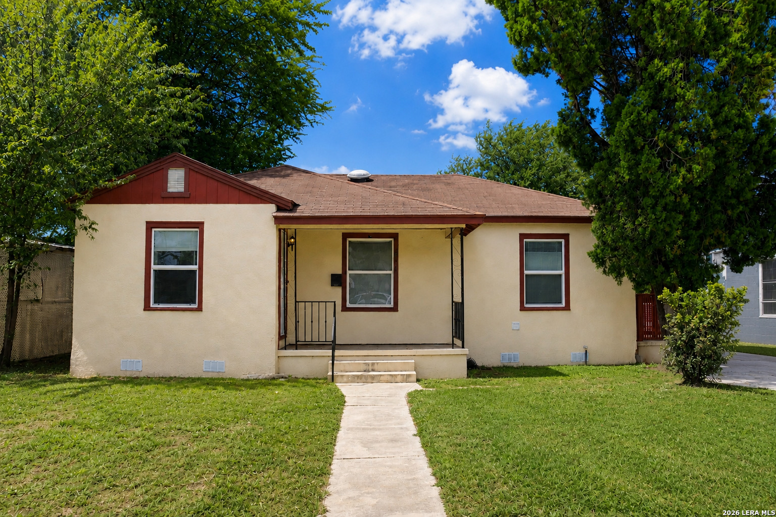 2254 Texas ave, San Antonio, TX 78228 — photo 1