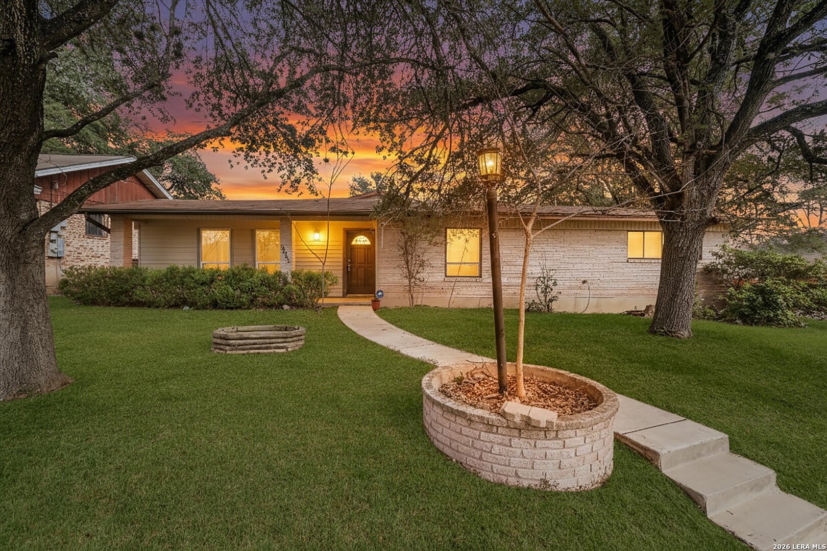 2643 Waleetka St, San Antonio, TX 78210 — photo 1