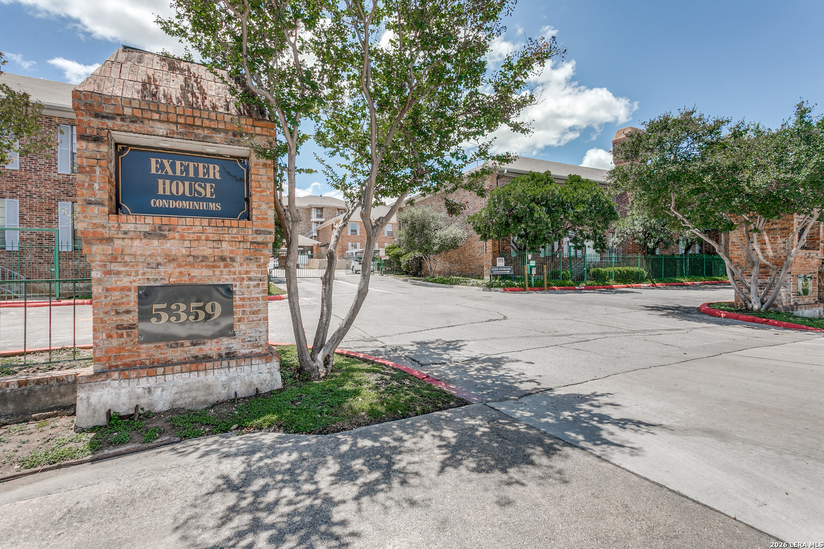 5359 FREDERICKSBURG RD, San Antonio, TX 78229 — photo 1