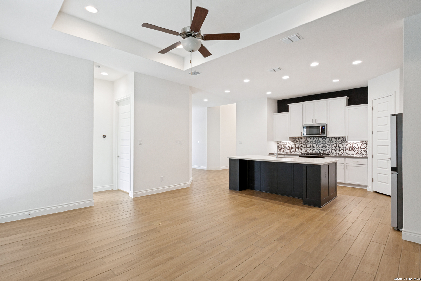 1172 Cadogan Squire, ,  78260 — photo 1