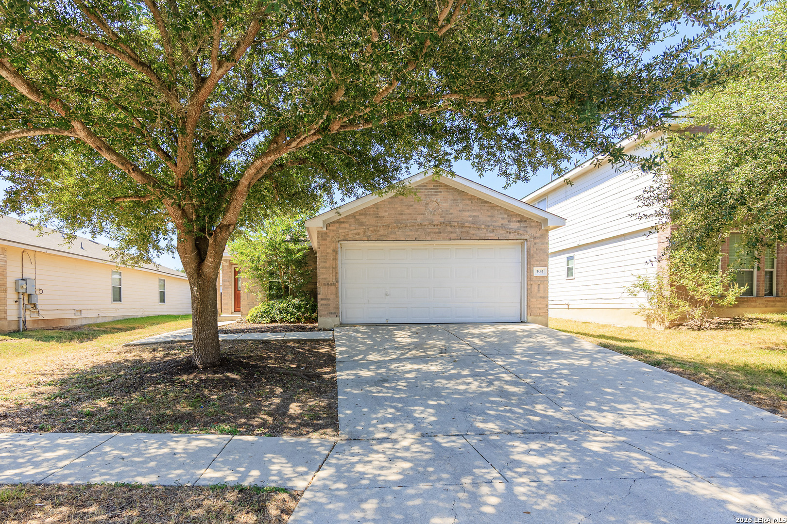 304 CATTLE RUN, , 78108 — photo 1