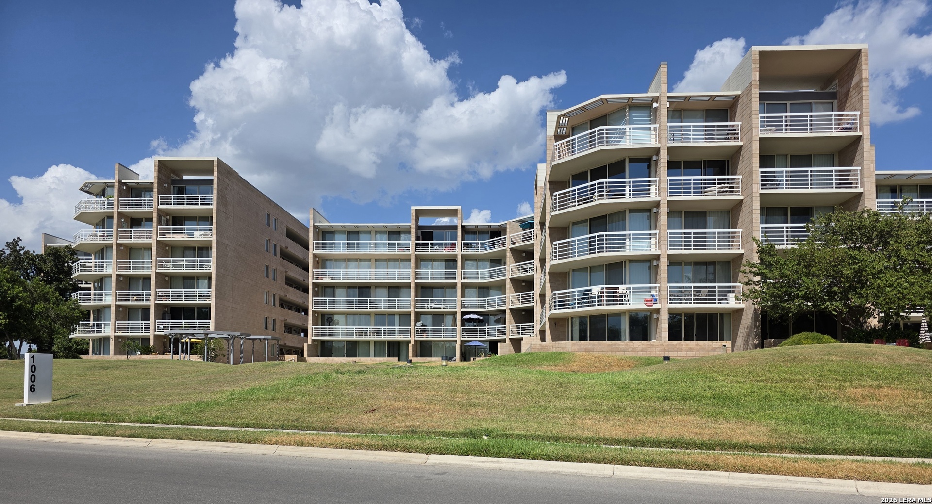 1006 Guadalupe, ,  78028 — photo 1