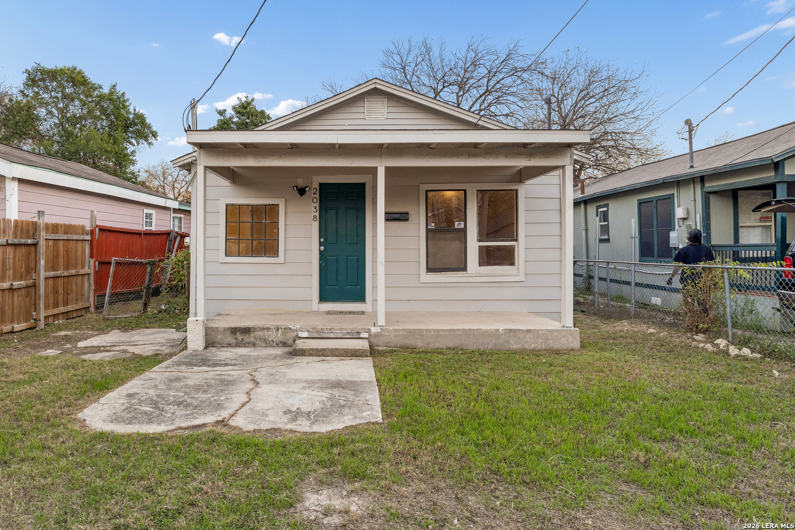 2038 HIDALGO ST, San Antonio, TX 78207 — photo 1