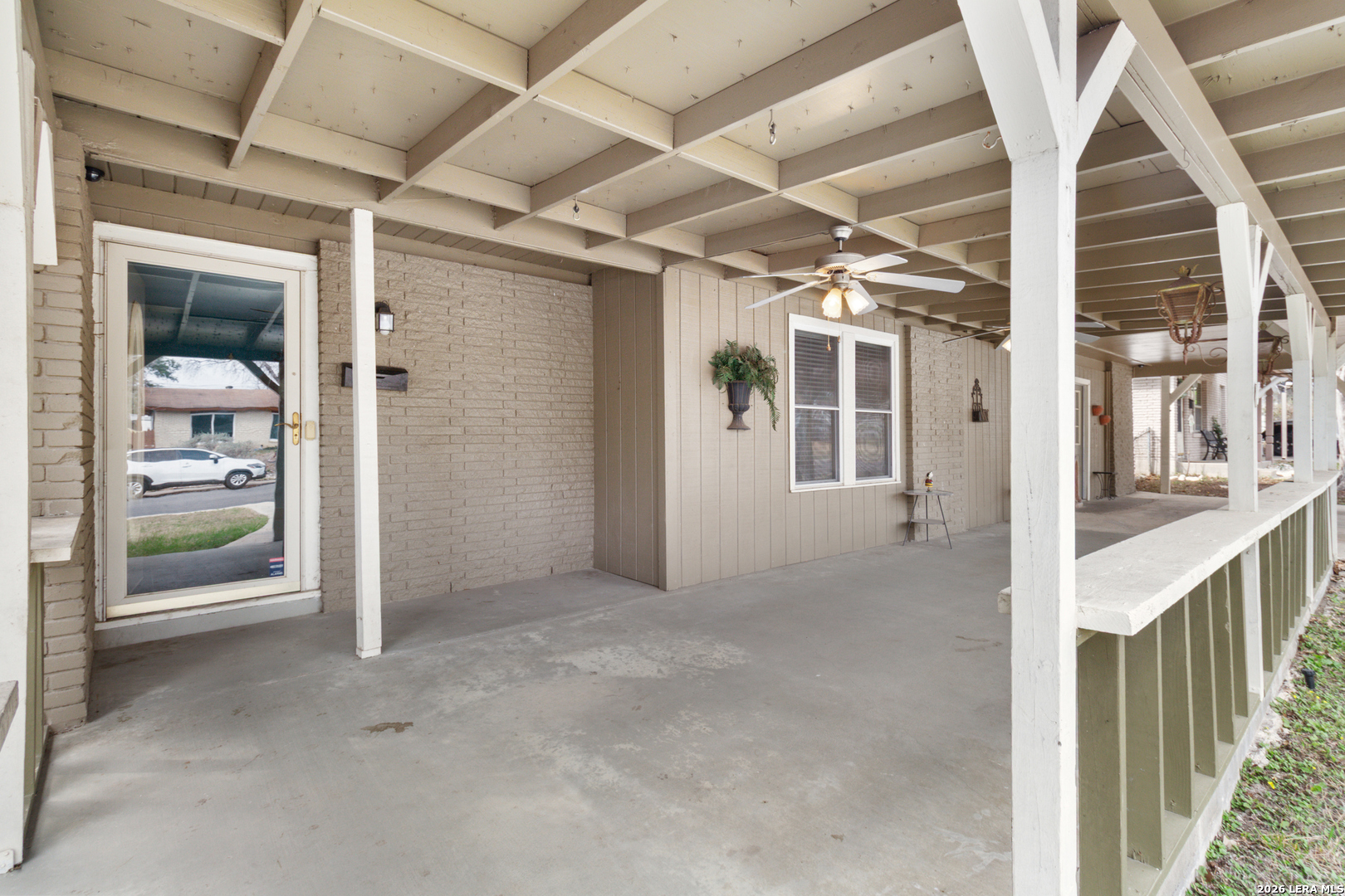 214 Schmeltzer Ln, San Antonio, TX 78213 — photo 1