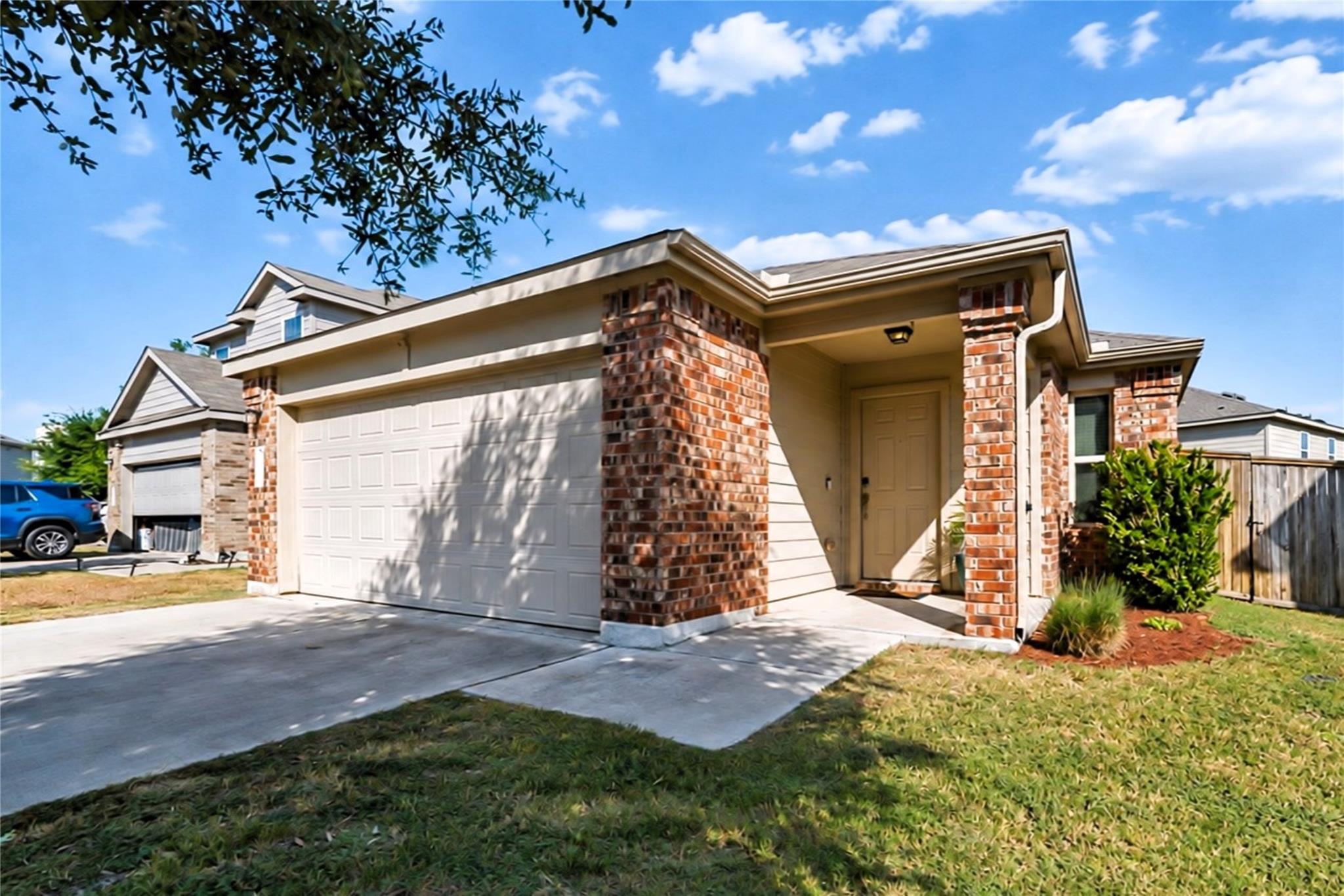 328 Circle, Jarrell, TX 76537 — photo 1