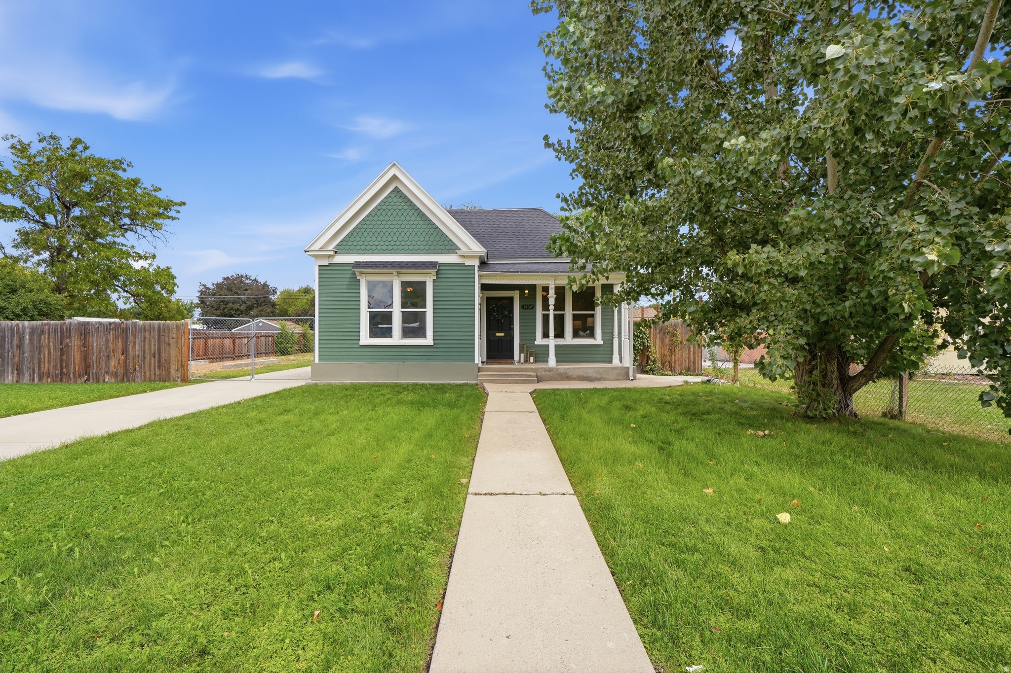 1452 W INDIANA AVE, Salt Lake City, UT 84104 — photo 1