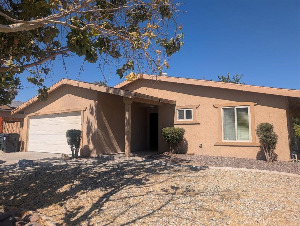 13887 Oakmont Drive, Victorville, CA 92395 — photo 1