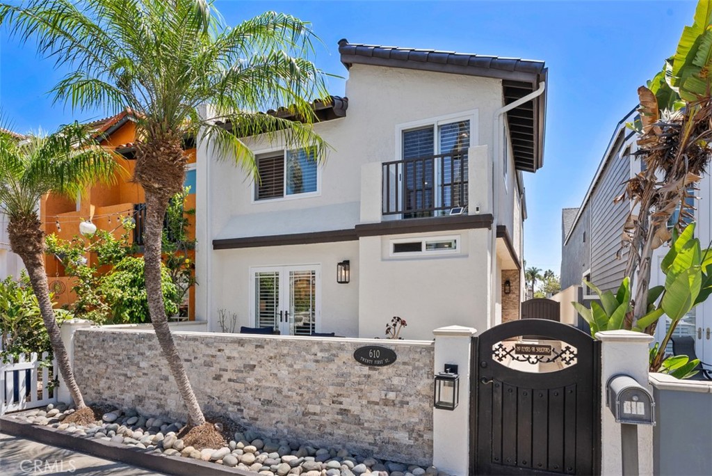 610 21st Street, Huntington Beach, CA 92648 — photo 1