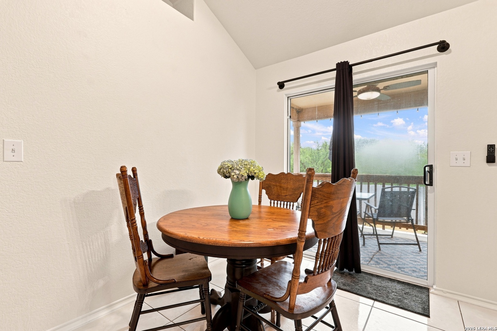 2515 SUNSET BND, ,  78244 — photo 1