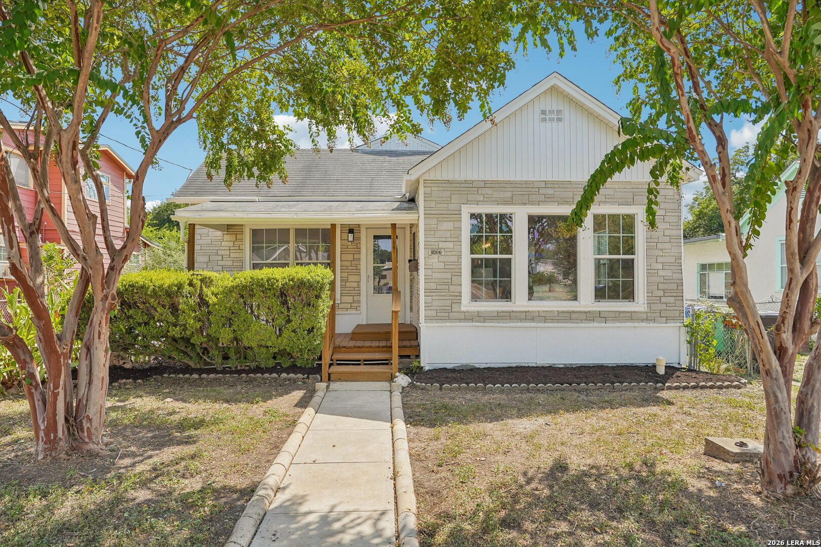 254 LONE STAR BLVD, San Antonio, TX 78204 — photo 1