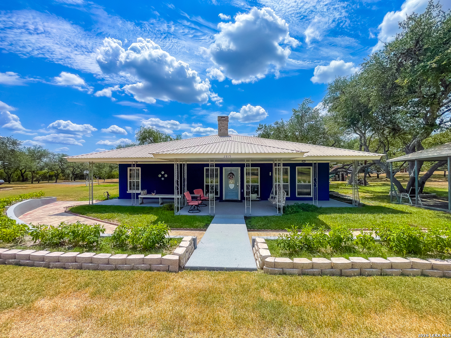 2815 Orange Ln, Beeville, TX 78102 — photo 1