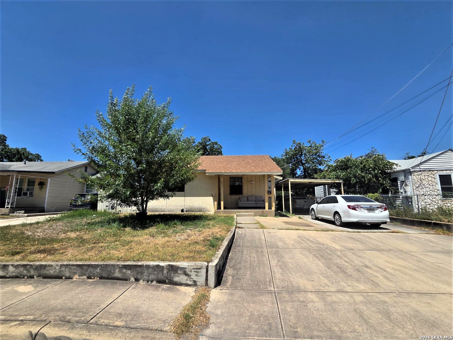 219 Burcham Ave, San Antonio, TX 78221 — photo 1