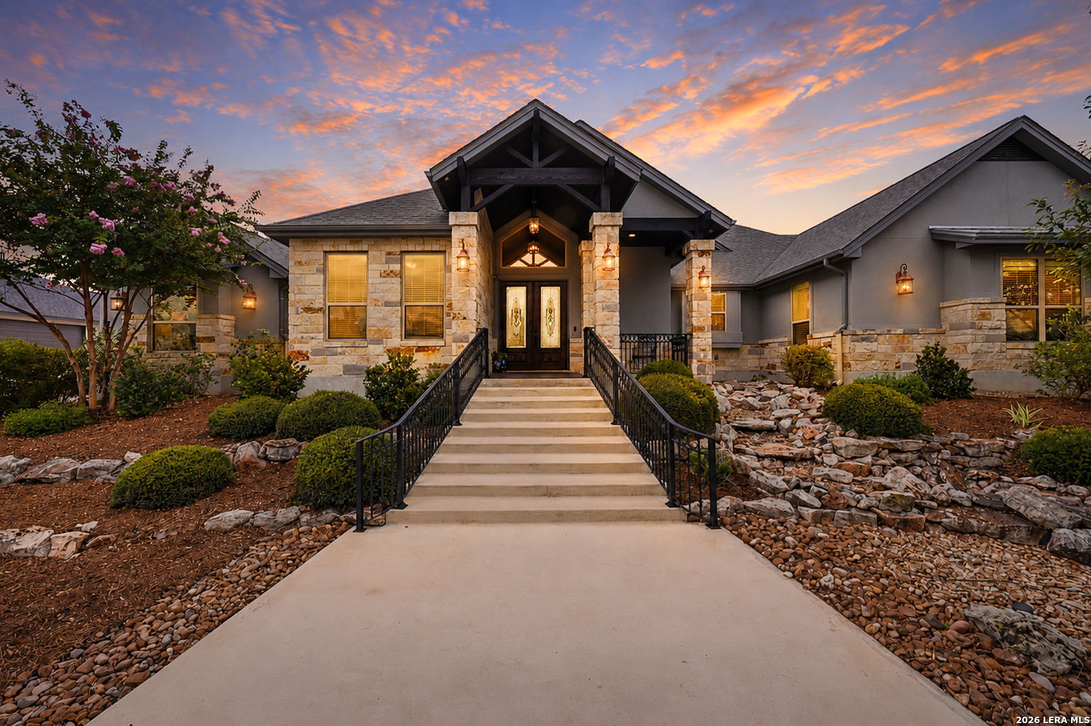 323 Curvatura, New Braunfels, TX 78132 — photo 1