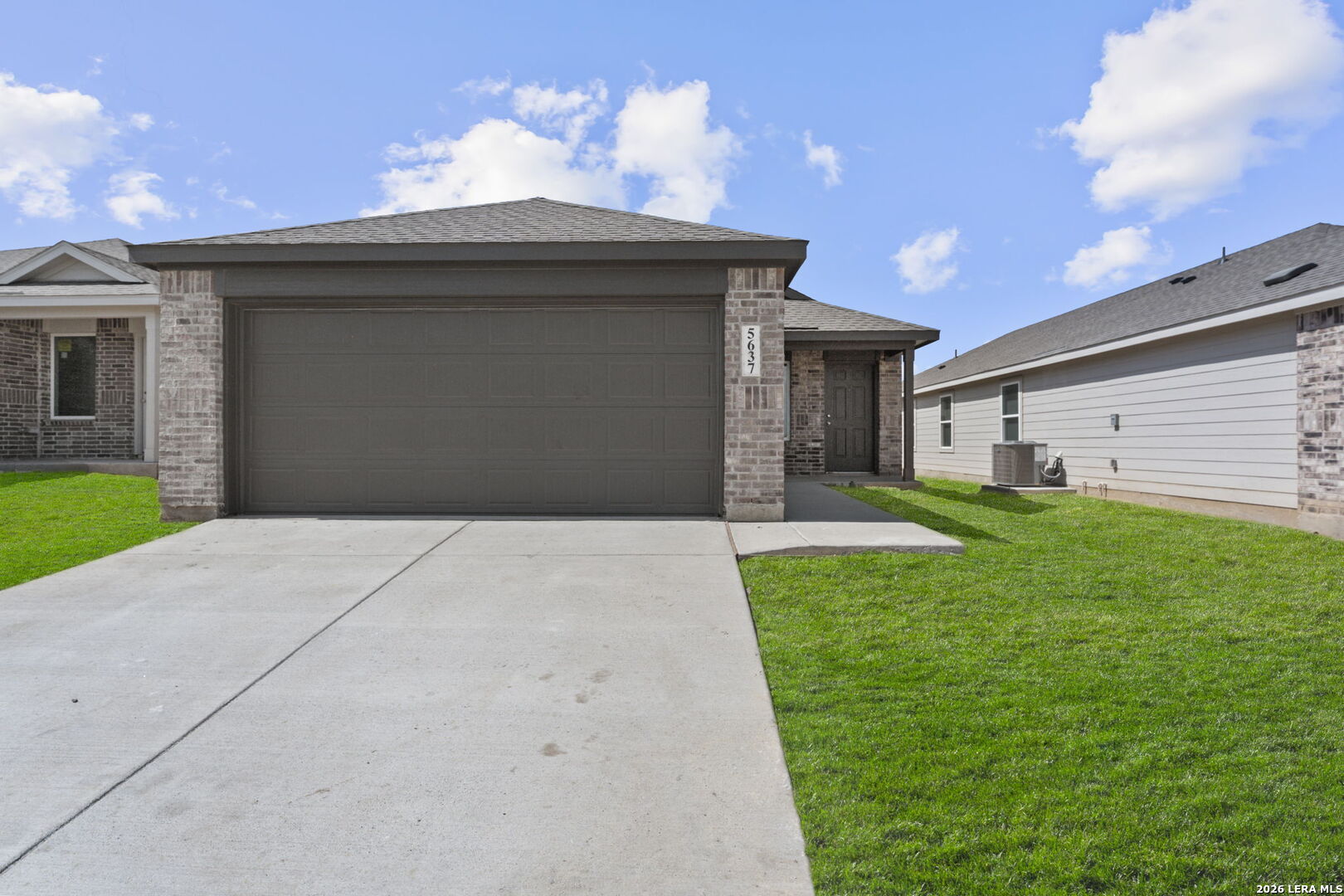 5637 Jasper Place, San Antonio, TX 78223 — photo 1