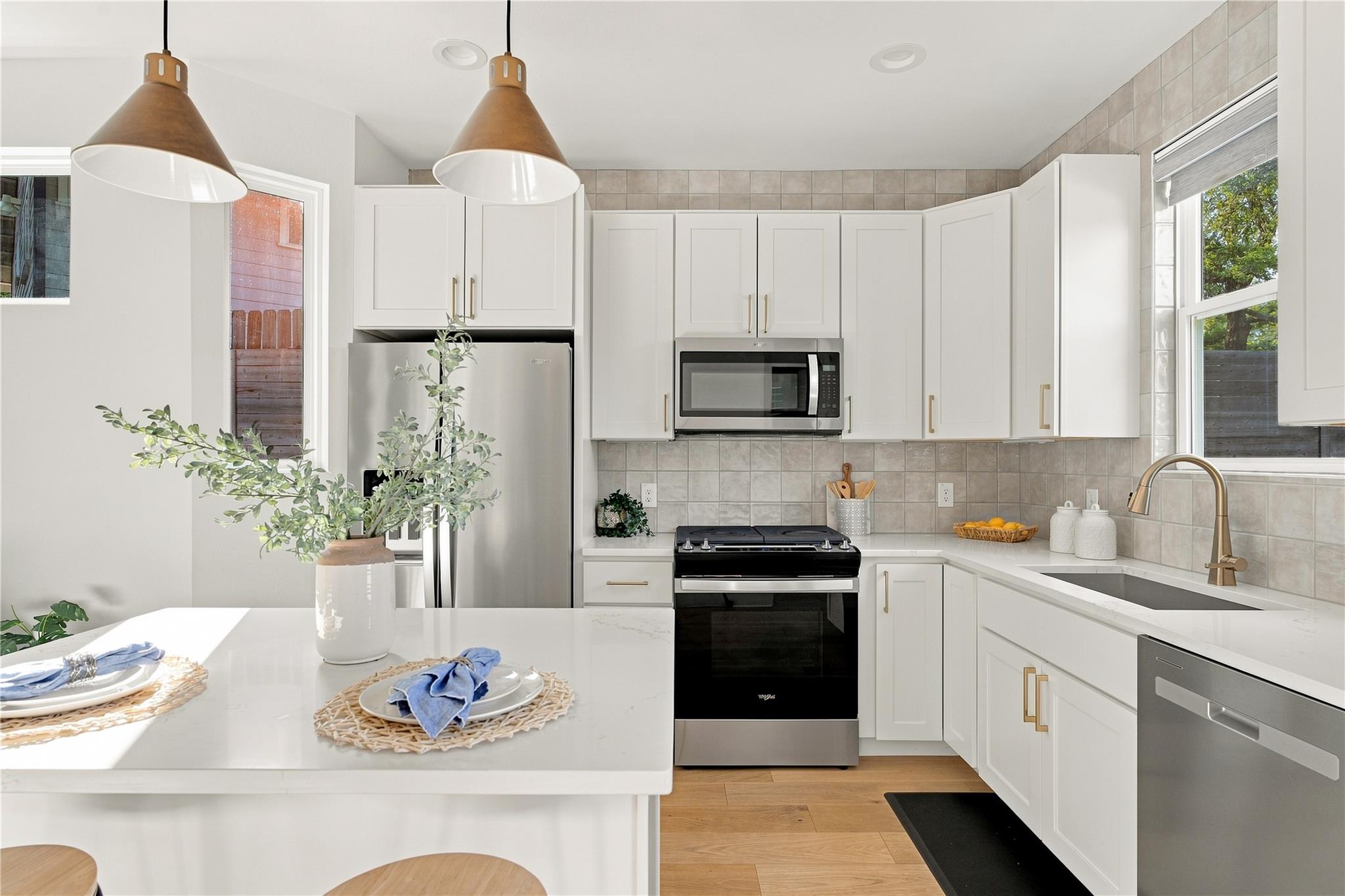 5506  Hudson St  #2, Austin, TX 78721 — photo 1