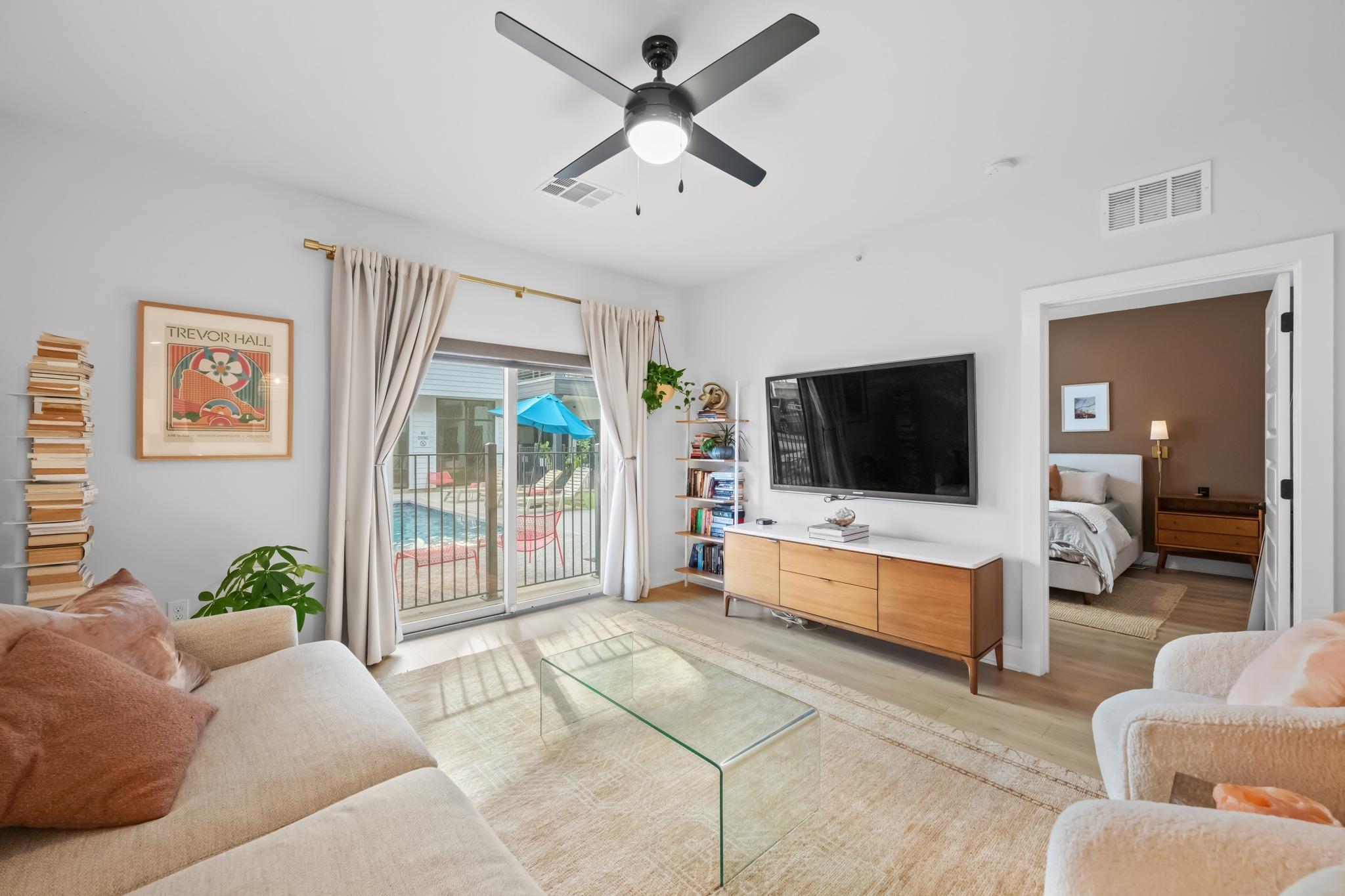 3101 Govalle, Austin, TX 78702 — photo 1