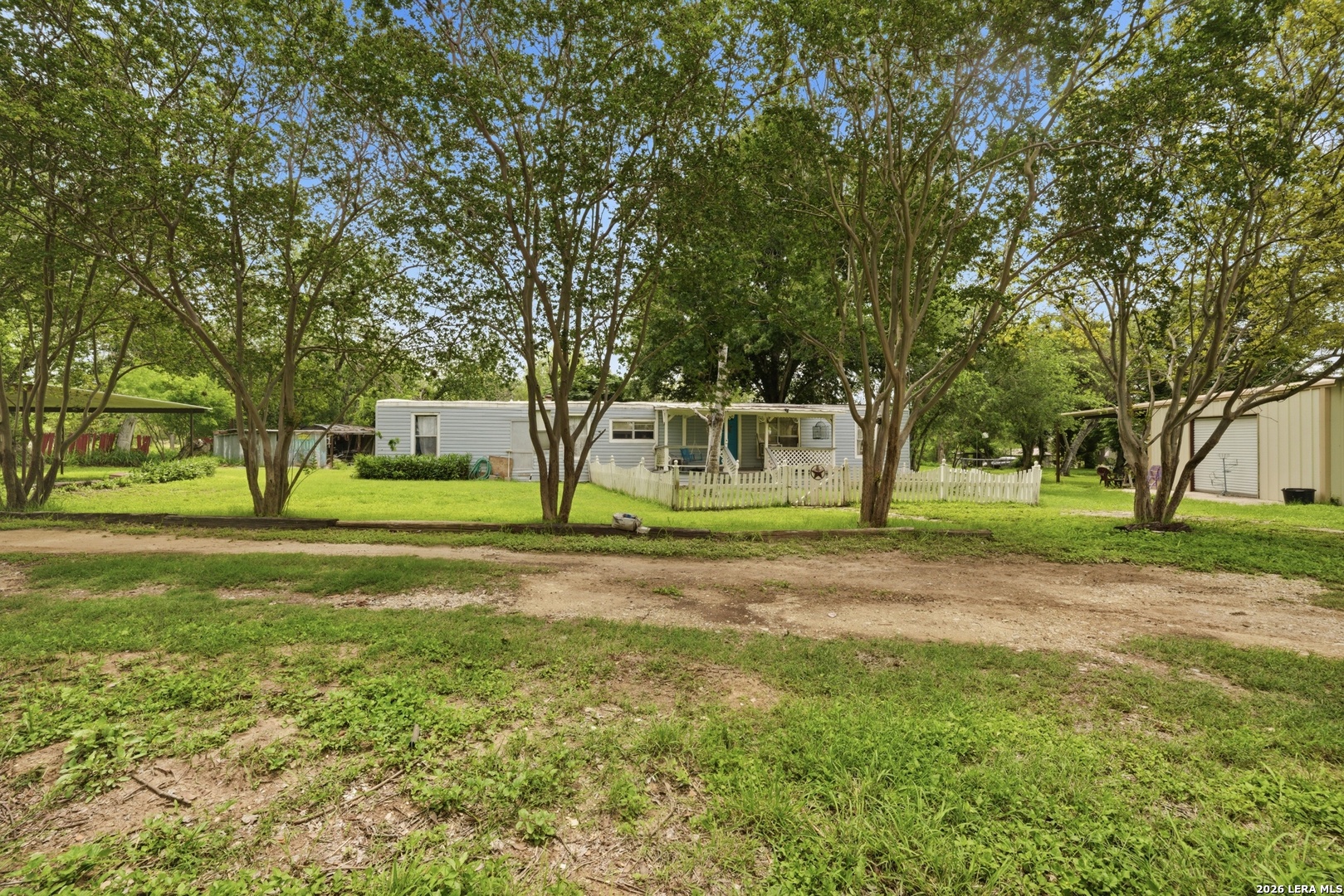 10970 Pearsall Rd, Atascosa, TX 78002 — photo 1