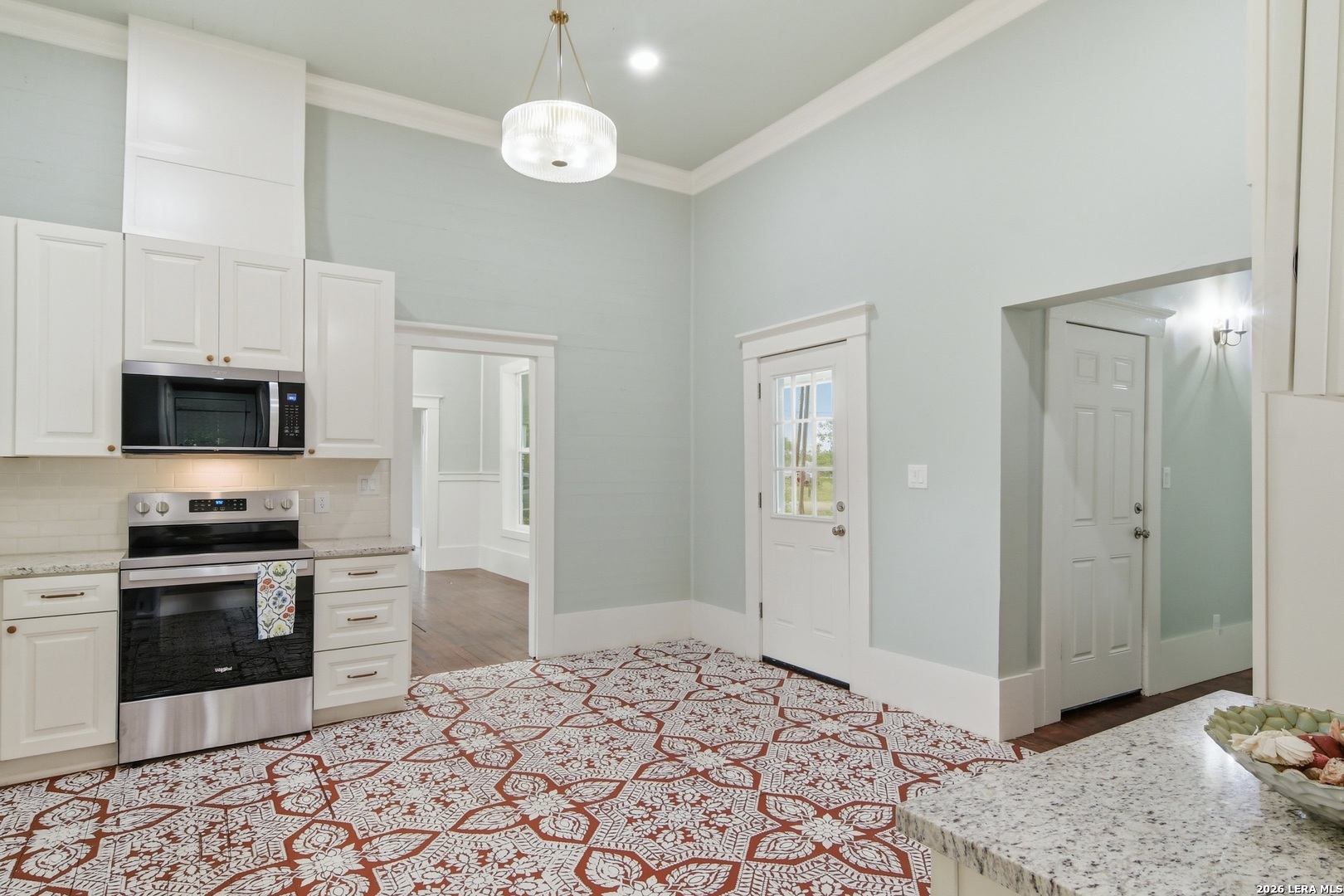 309 Houston Street, , 78870 — photo 1