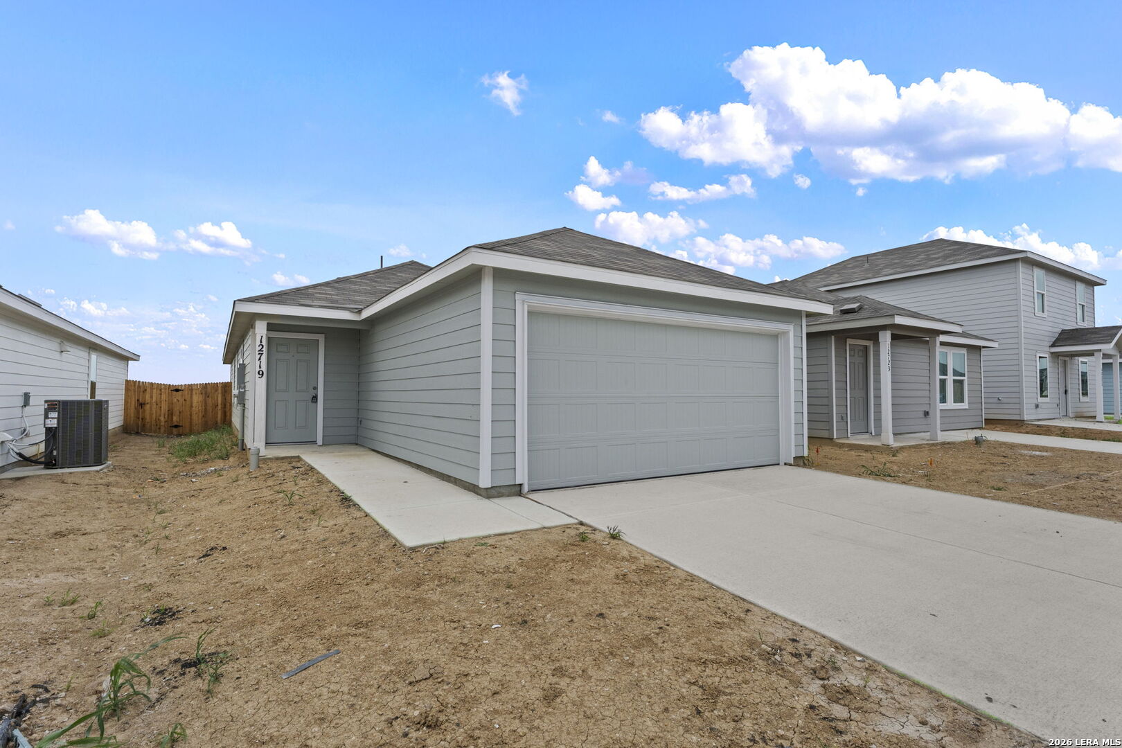 12719 KATHLEEN ST, St Hedwig, TX 78152 — photo 1