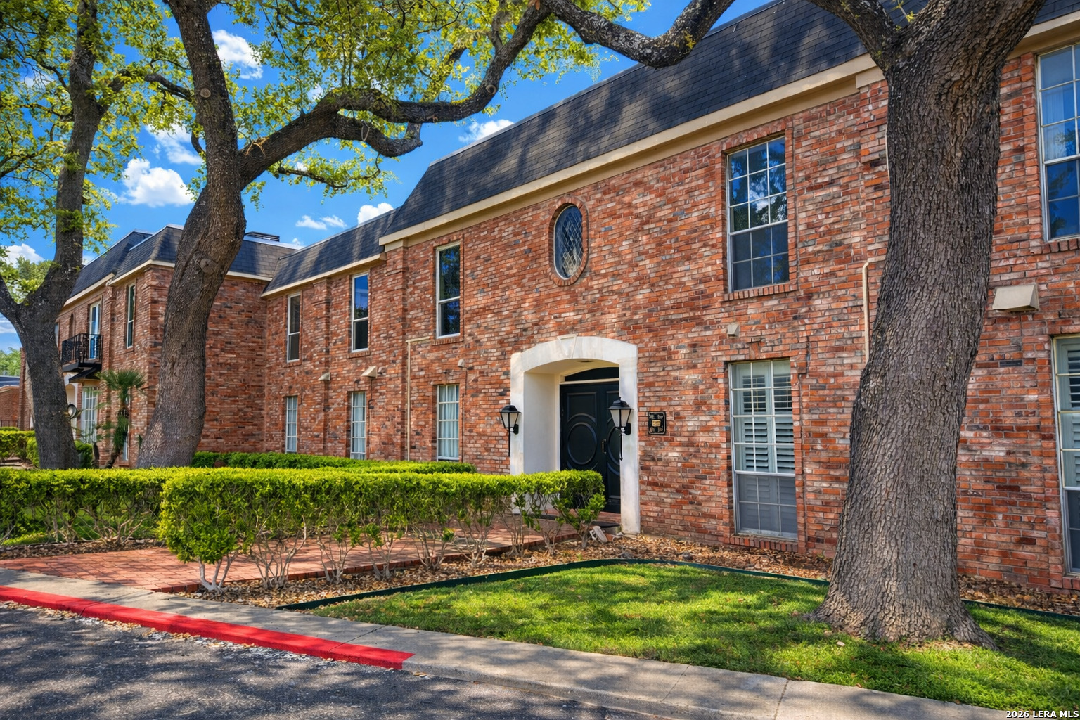 7500 Callaghan, San Antonio, TX 78229 — photo 1