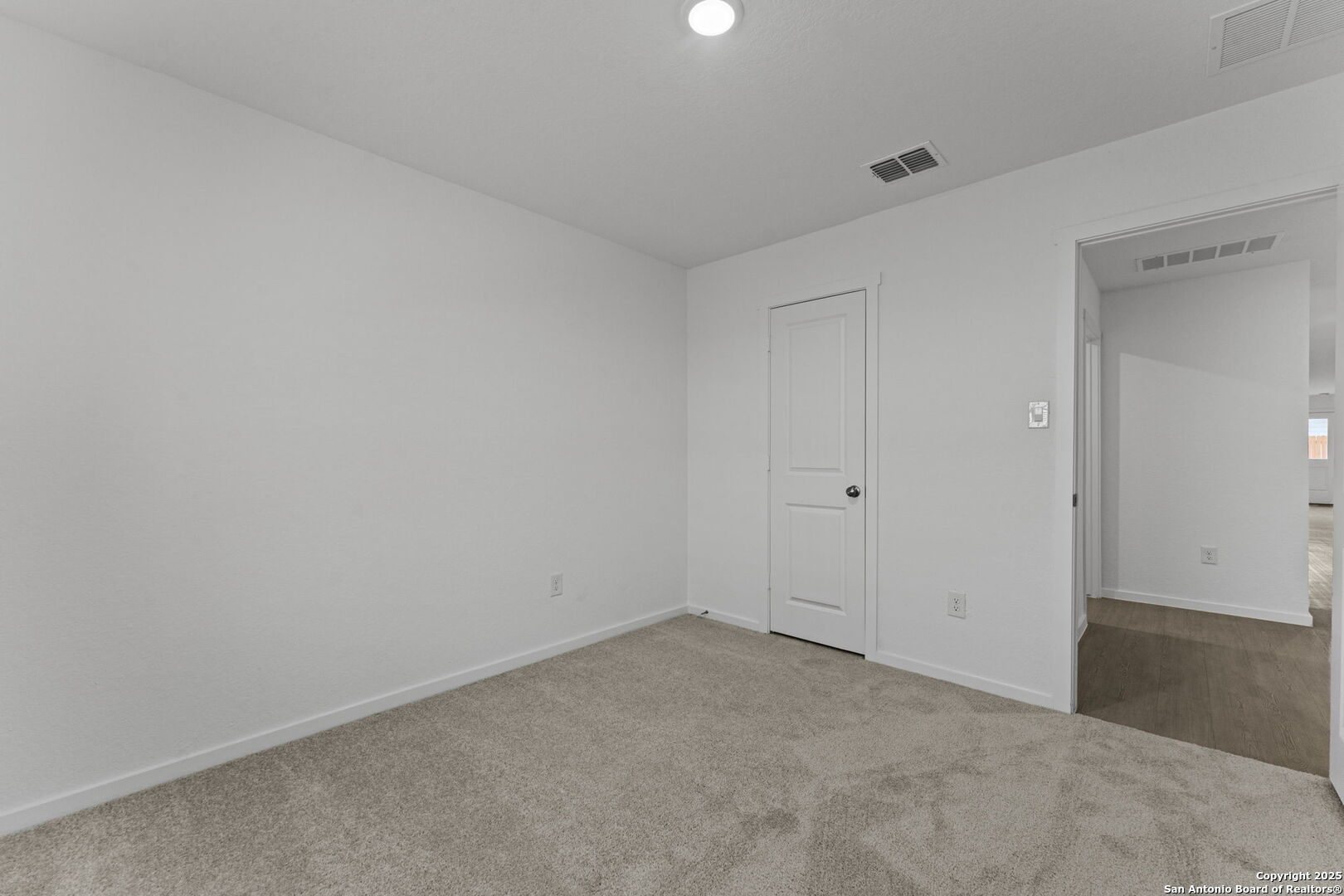 7702 Nessie Trails, ,  78227 — photo 1