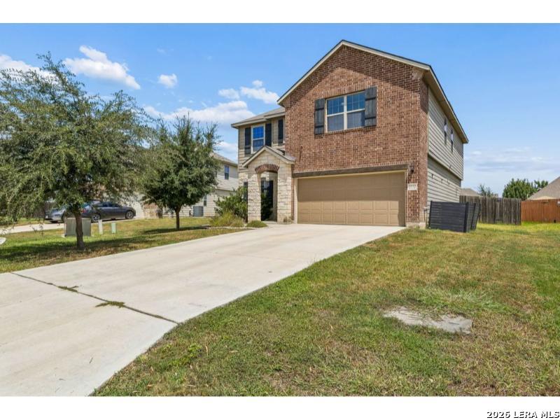 2727 WHEATFIELD WAY, New Braunfels, TX 78130 — photo 1