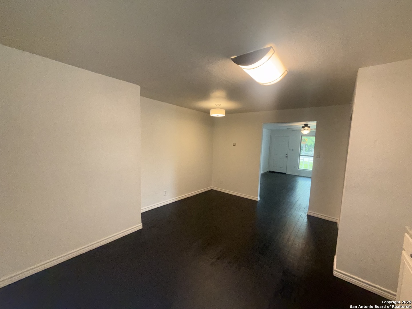 219 MOHAWK ST, , 78211 — photo 1