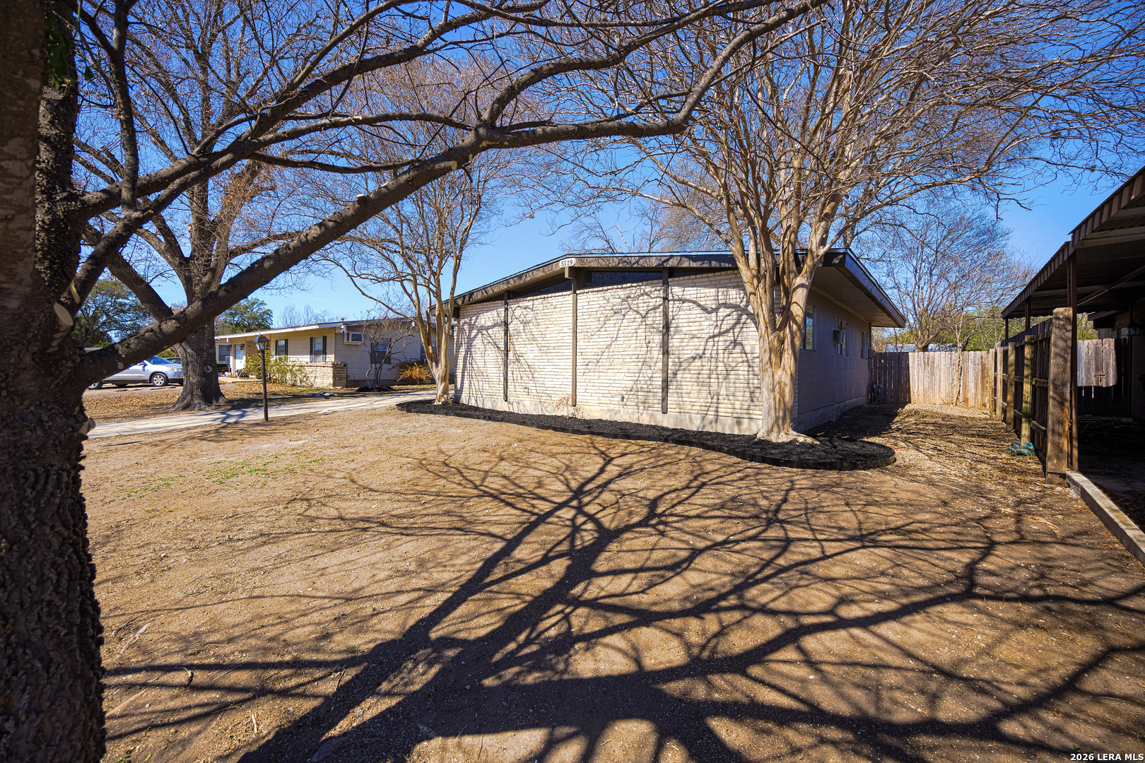 5119 VILLAGE CRST, ,  78218 — photo 1