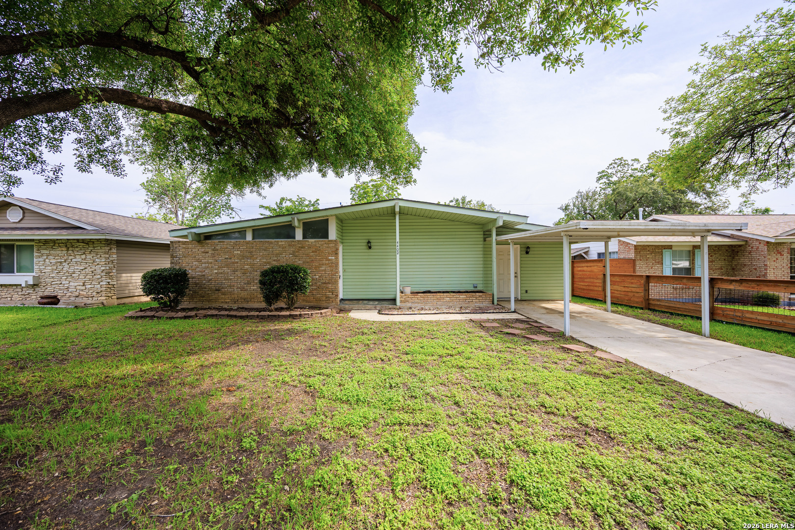 4402 BRIGHT SUN ST, San Antonio, TX 78217 — photo 1