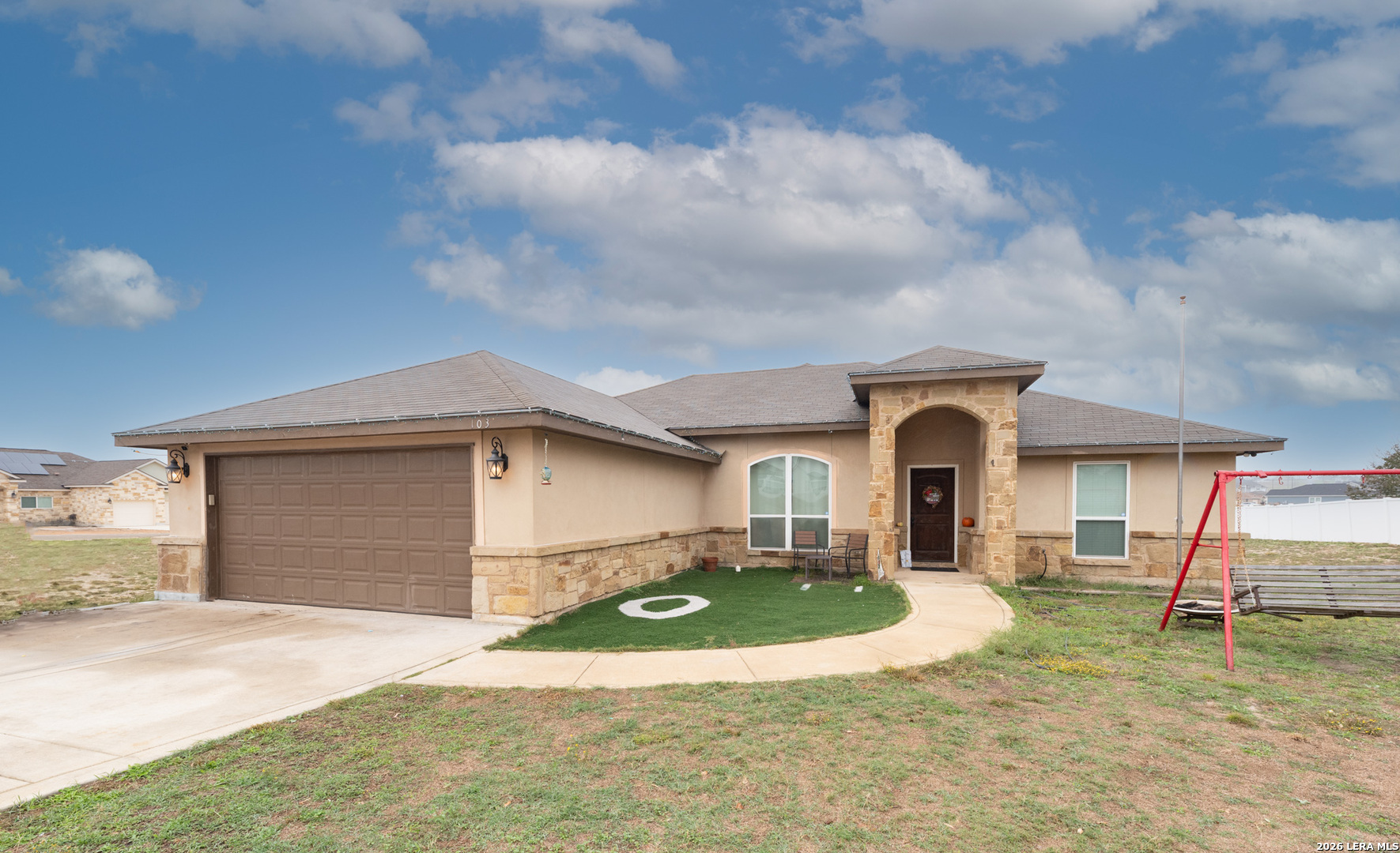 103 Muirfield, La Vernia, TX 78121 — photo 1