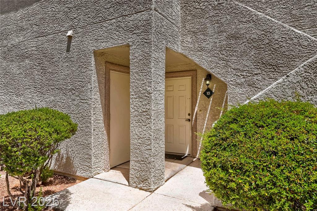 7900  Ryandale Circle, Las Vegas, NV 89145 — photo 1