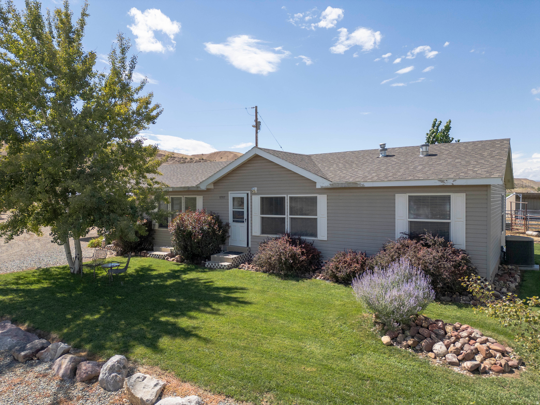 8787 E BRUSH CRK, Jensen, UT 84035 — photo 1