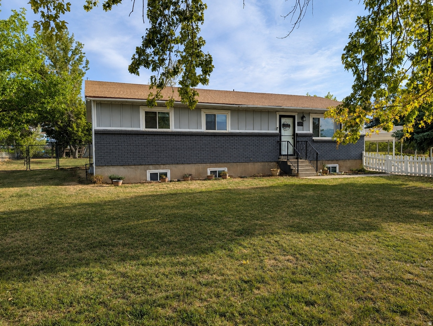 255 S HIGHLAND DR, Santaquin, UT 84655 — photo 1