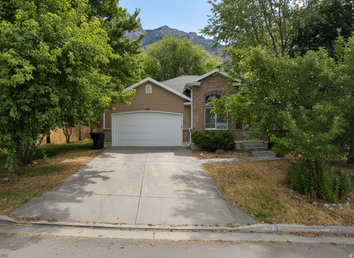 629 S APPALOOSA CIR