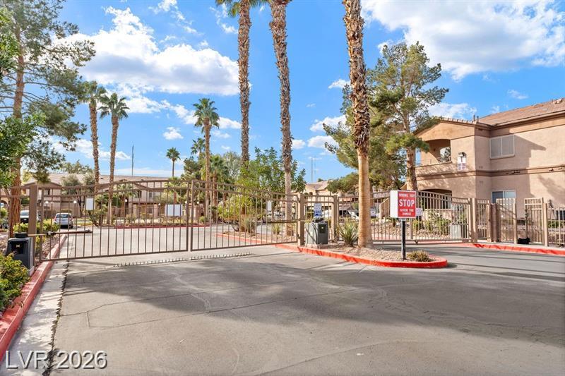 5751 East Hacienda Avenue 117, Las Vegas, NV 89122 — photo 1