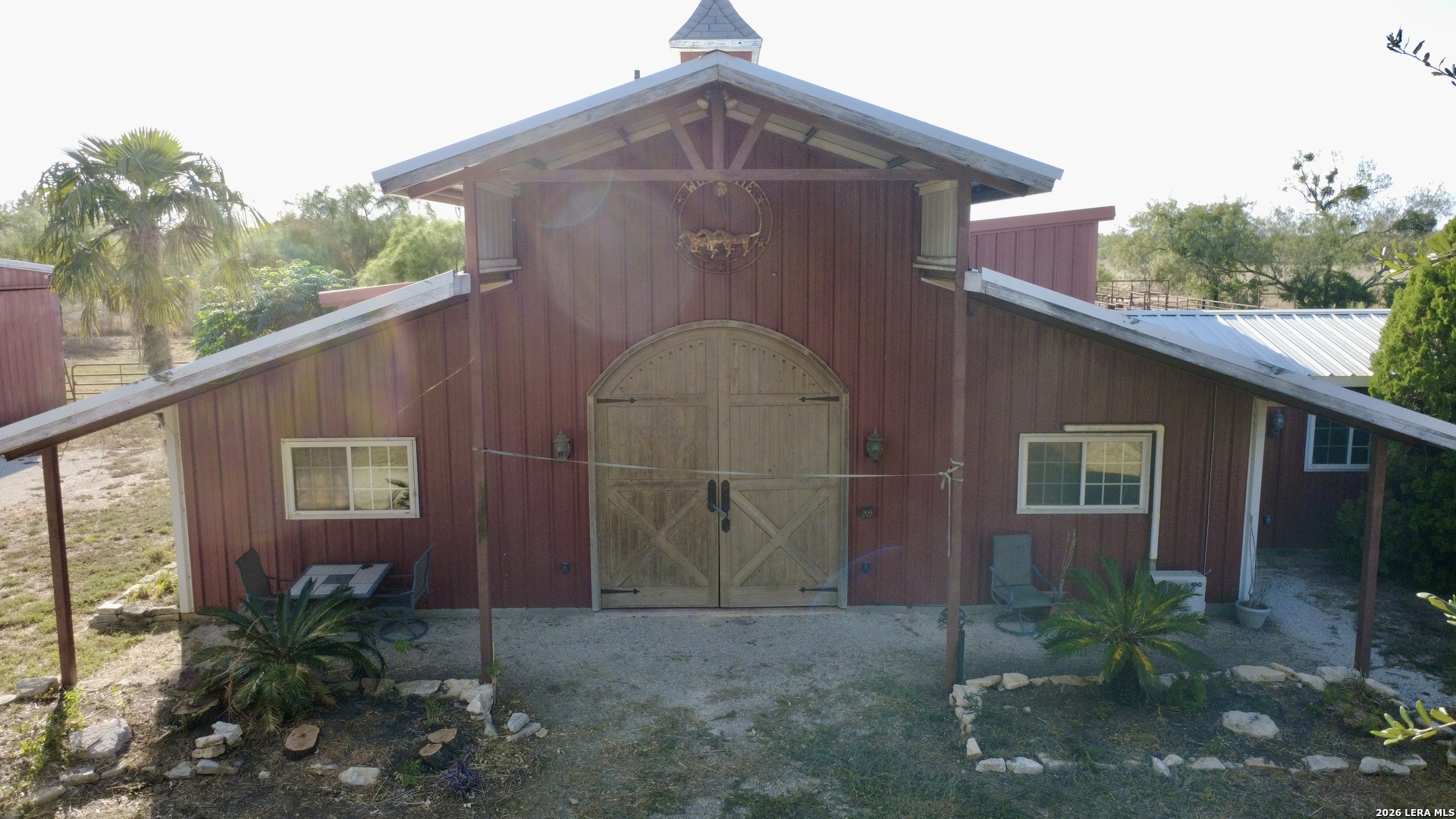 2710 N State Highway 80