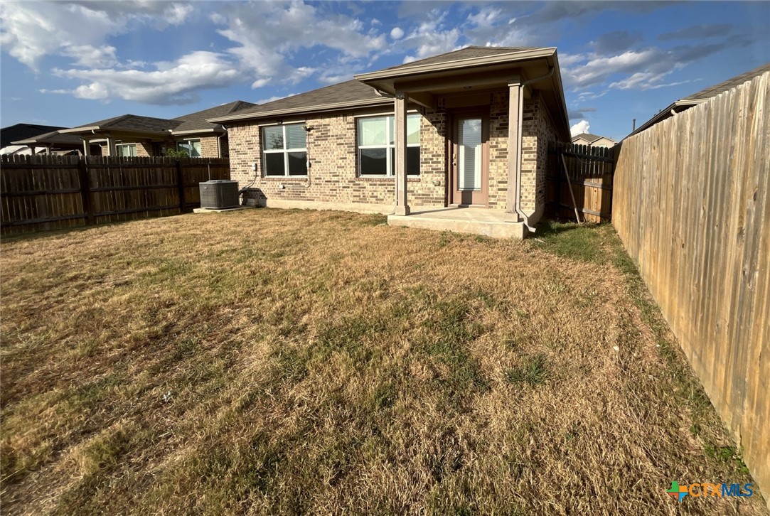 216 Frederick, Georgetown, TX 78626 — photo 1