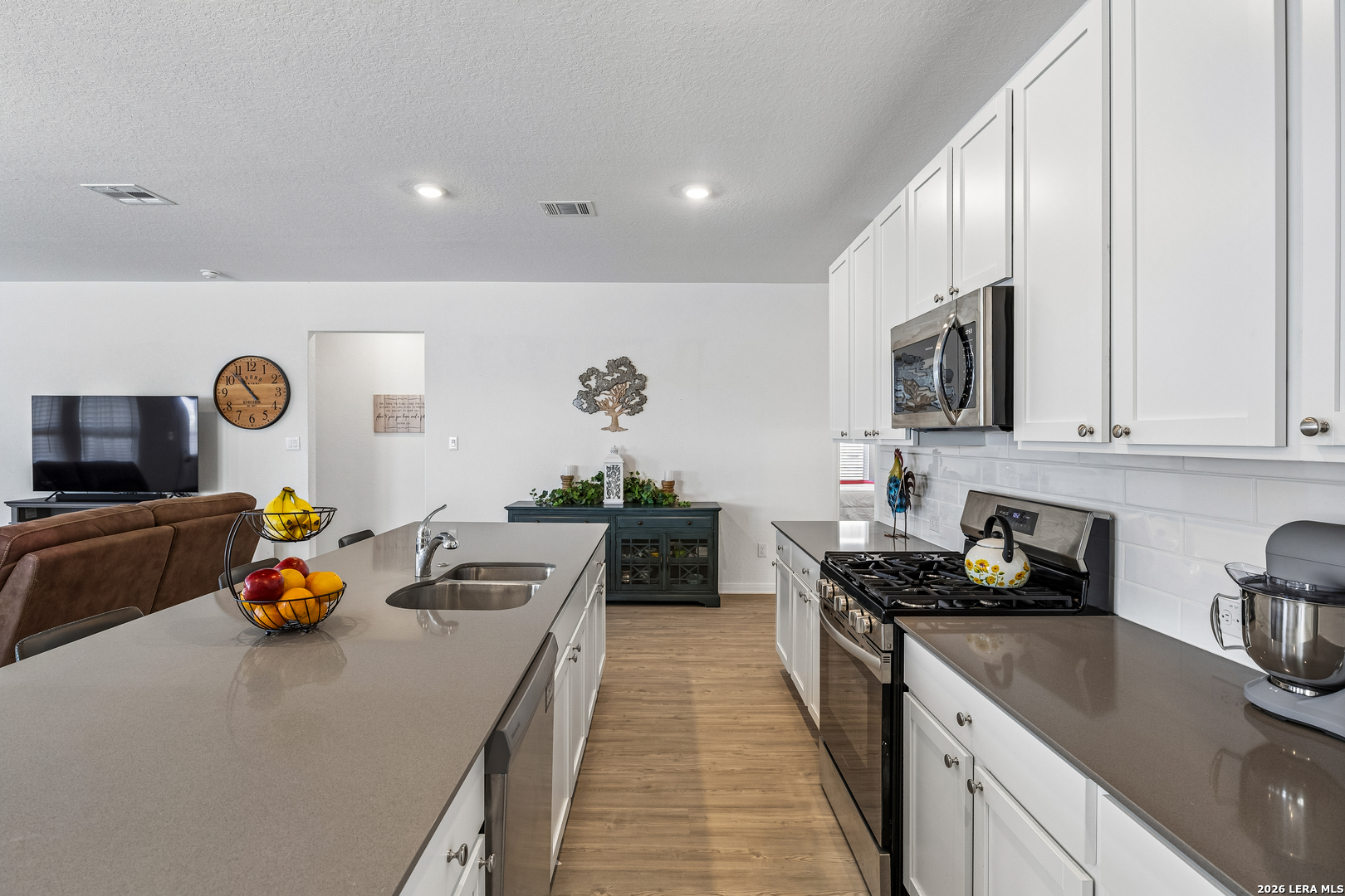 5801 MUSQUIZ RDG, ,  78155 — photo 1