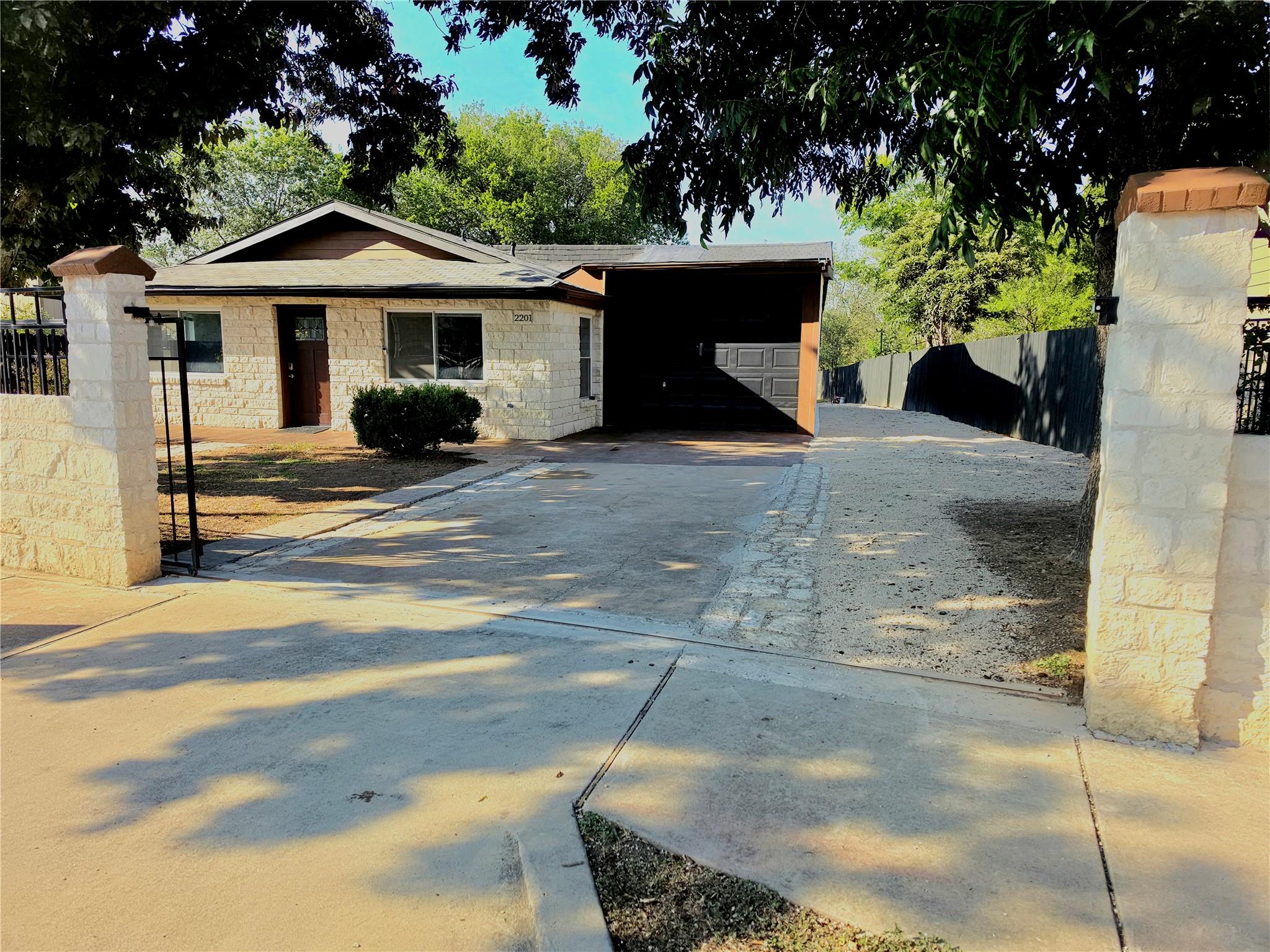 2201 Teri, Austin, TX 78744 — photo 1