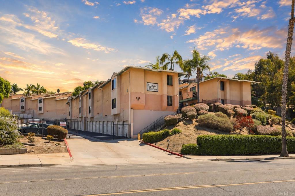552 Canyon Drive 29, Oceanside, CA 92054 — photo 1